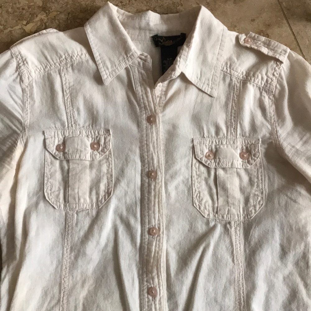Women’s Short Sleeve Button Down Size SP